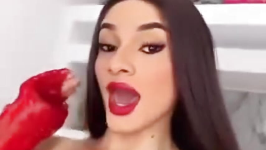 JOYFUL AND SENSUAL - video by Madixon_Hot cam model