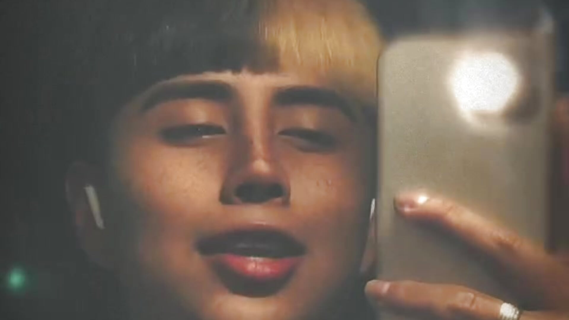 🥰. - video by Ell_gomxxxz cam model