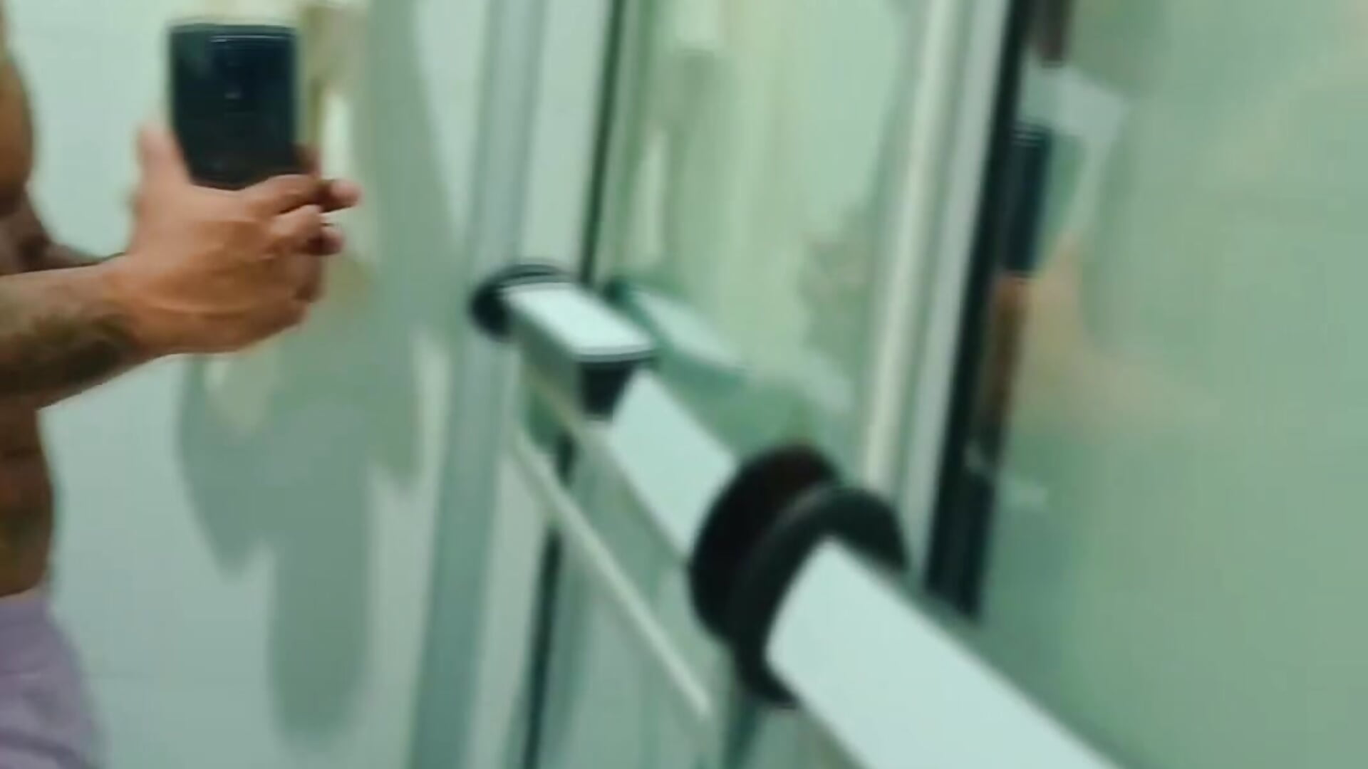 Dance 🤭 - video by Leenar_Key cam model