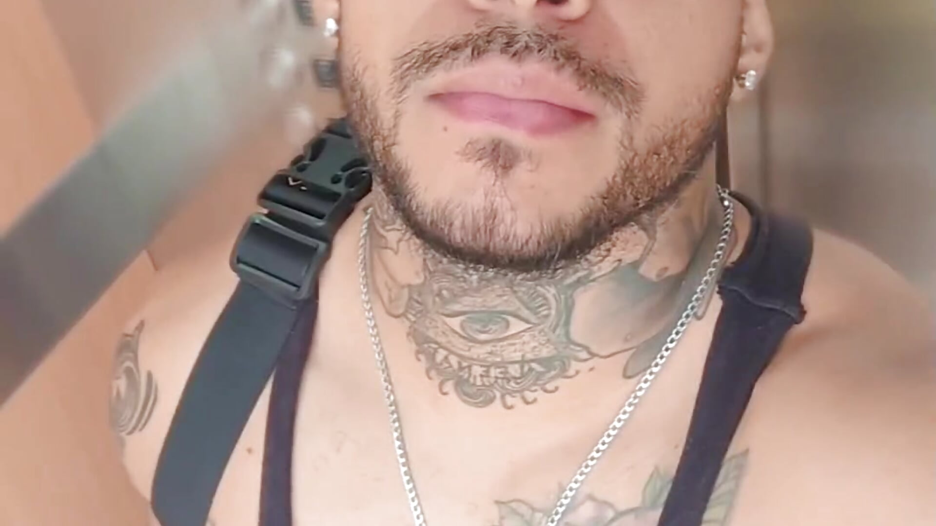 Hi love - video by Leenar_Key cam model