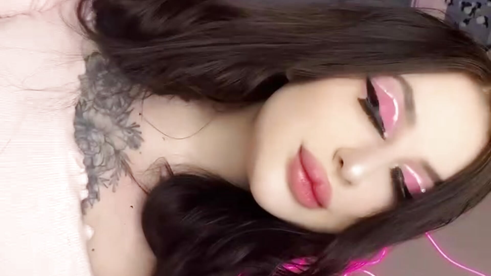 just me having fun! turn your head baby :p - video by ClaireCastiel cam model