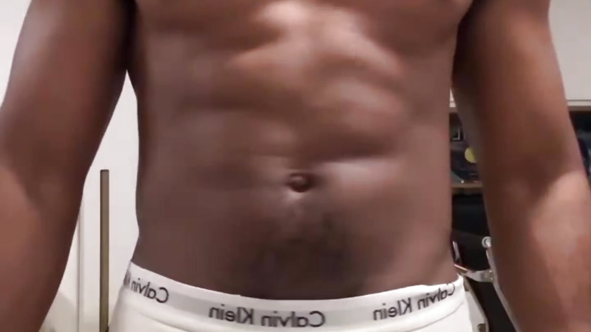 1000128998 - video by mmoiblack cam model