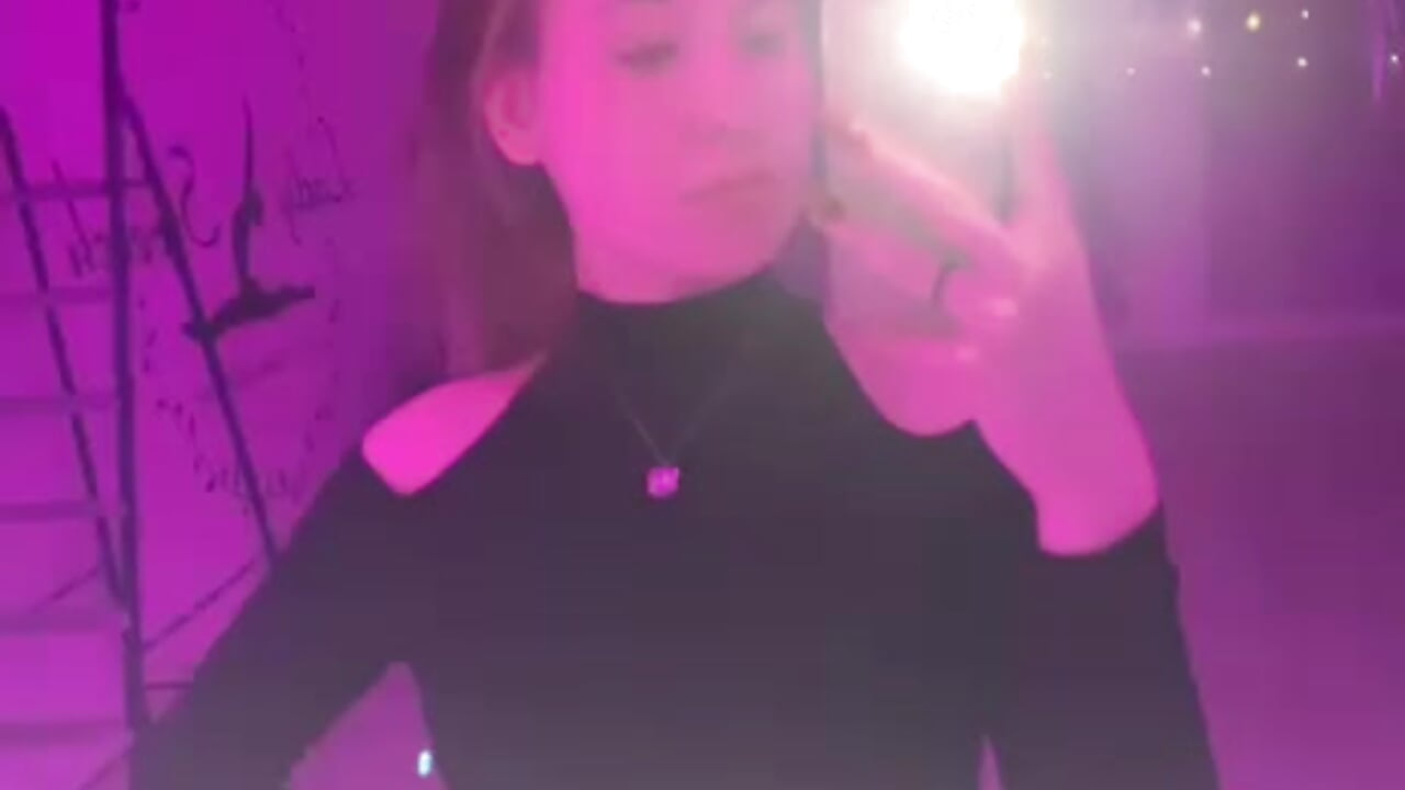 Me on my dance classes - video by NylamNish cam model