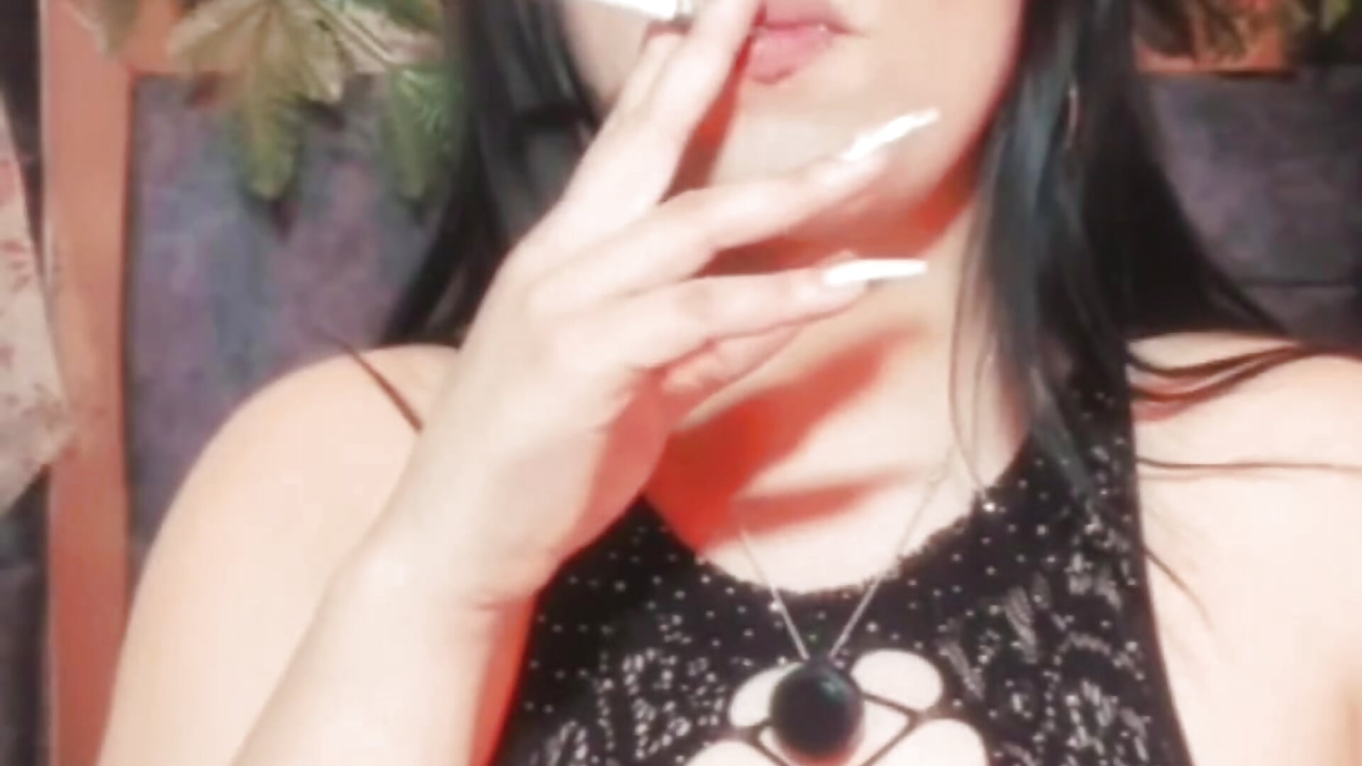 Do we smoke? – видео вебкам-модели AmbeerBecker