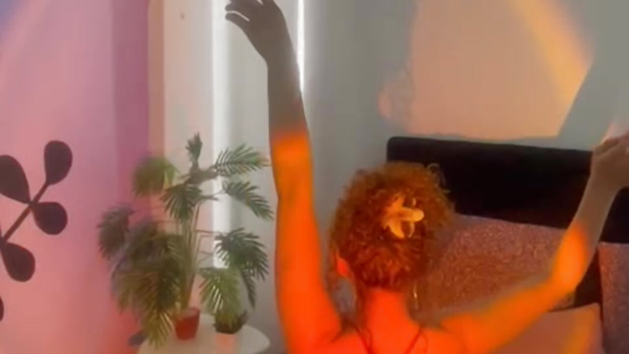 "Moments that burn" - video by wini_fer cam model