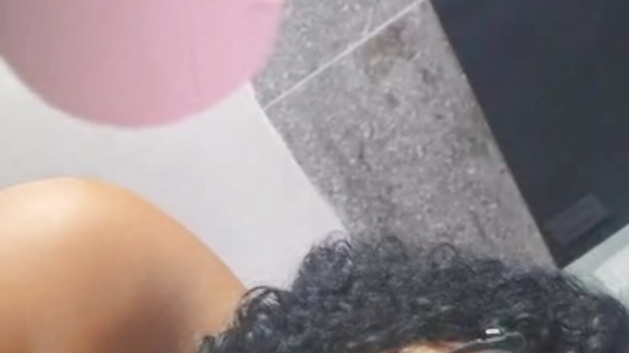 delicious how I suck your cock 🥵 - vídeo de la modelo de cam Annie-Wolf