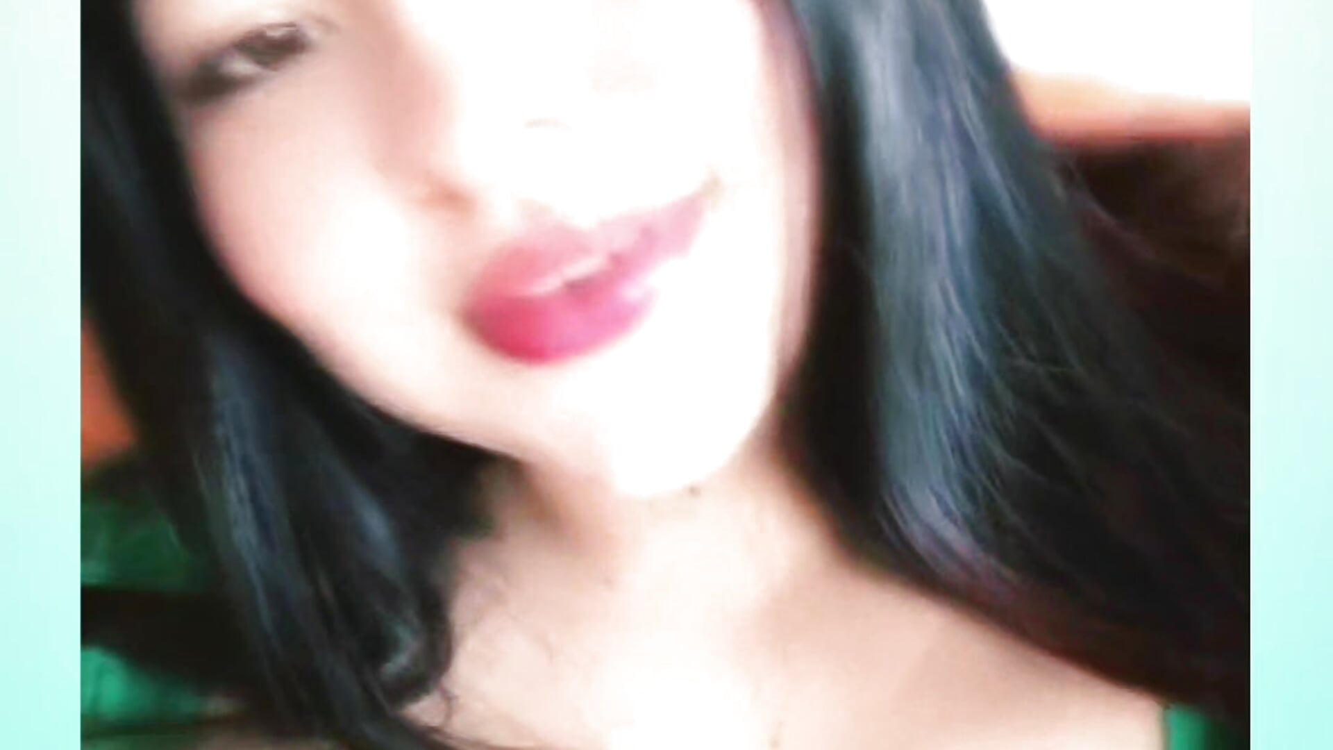 1000294978.mp4 - video by leoytessa_10 cam model