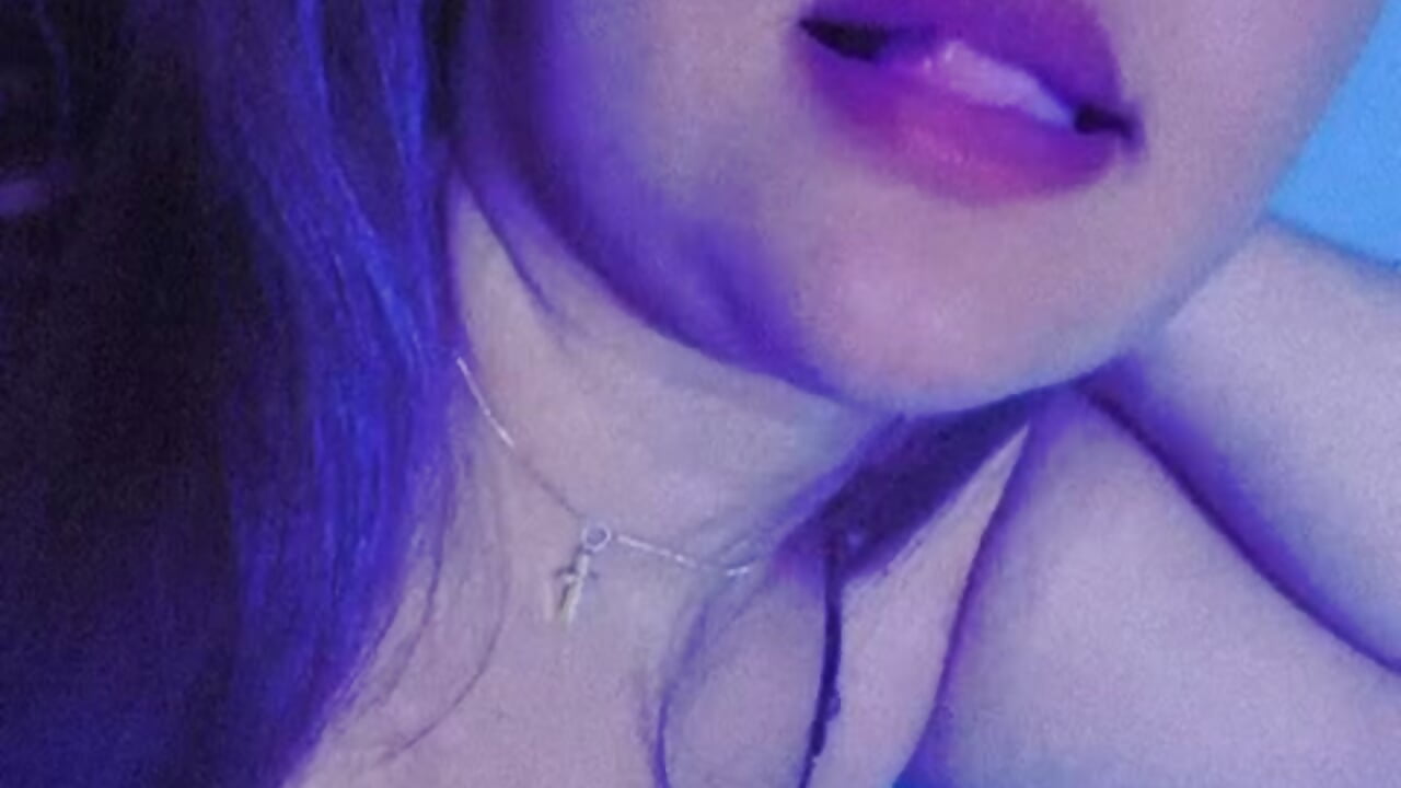 VID-20240308-WA0073 — filmik KinkyJessyHotxx, modela(-lki) na kamerkach