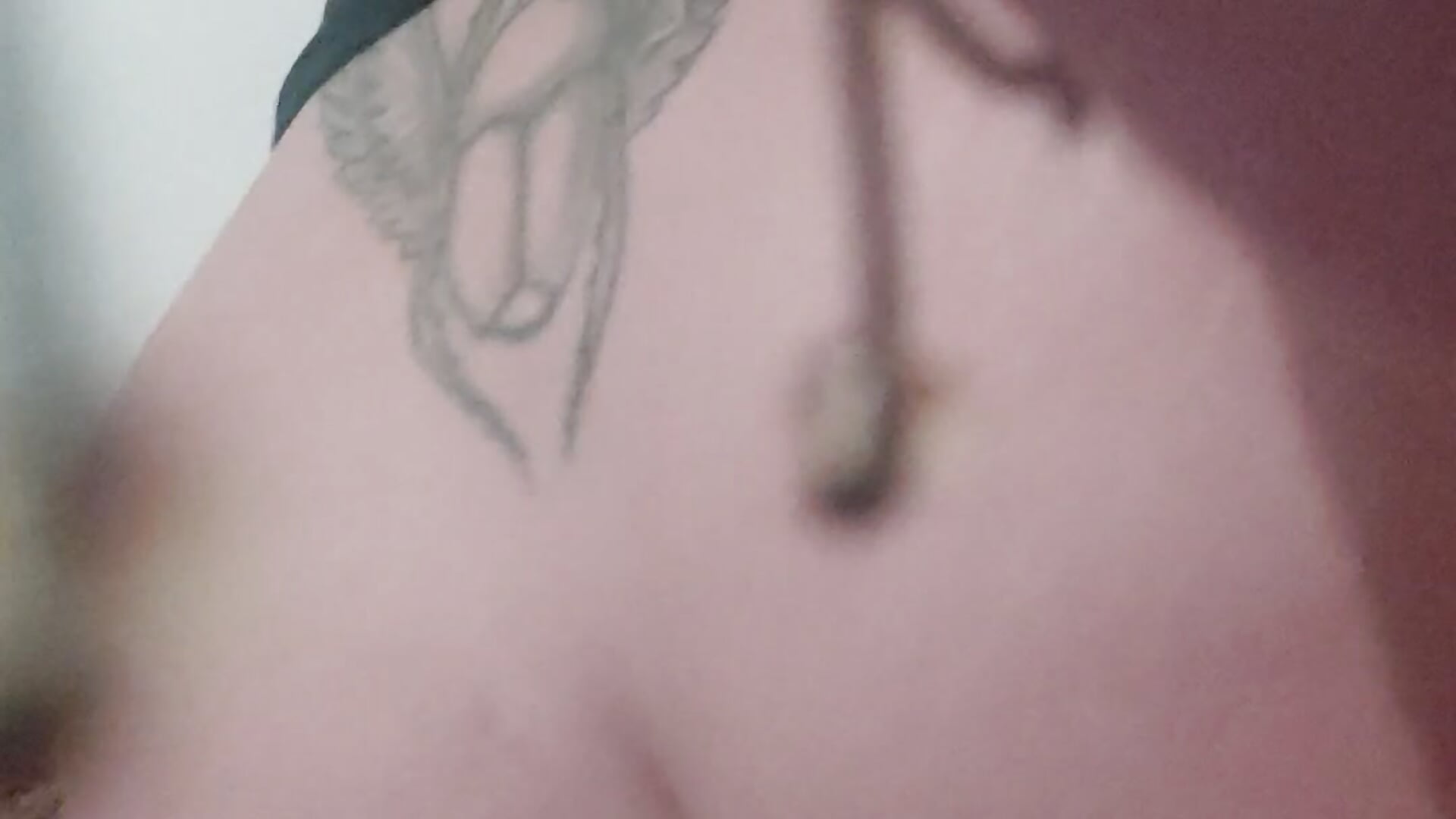 coquine tatouée qui aime l anal - Cataleyaloca主播的视频