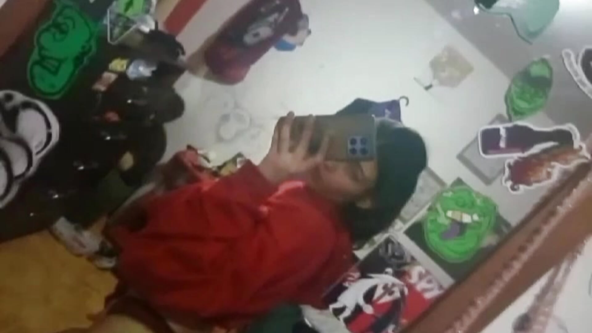 VID_30710729_233710_841 - video by sairawit cam model