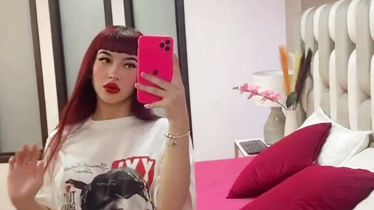 🤍 - video by iam_scarlett_hot cam model