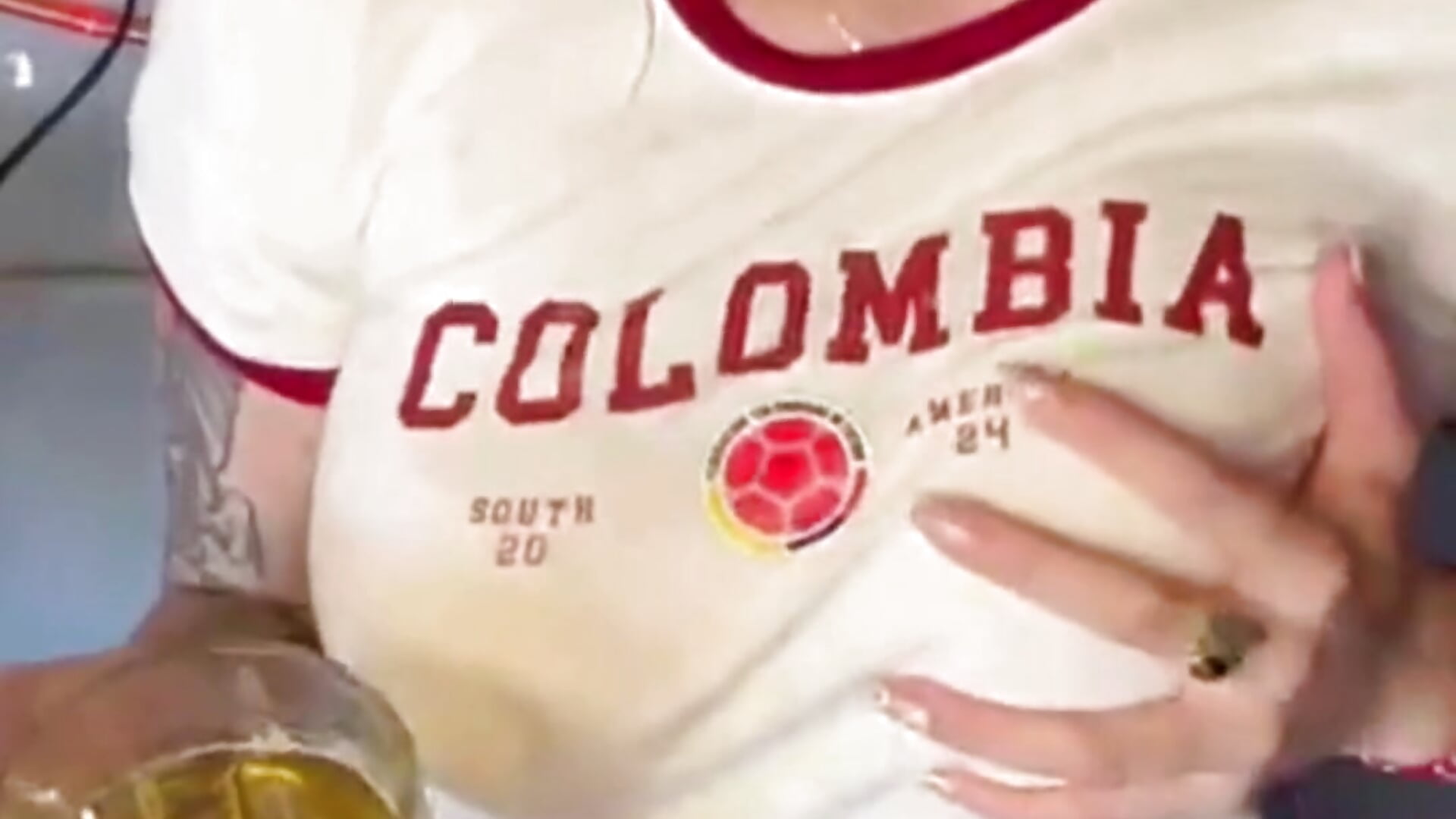 Ur fav cheerleader in the game⚽🎉 - video by AmbarHills_1 cam model