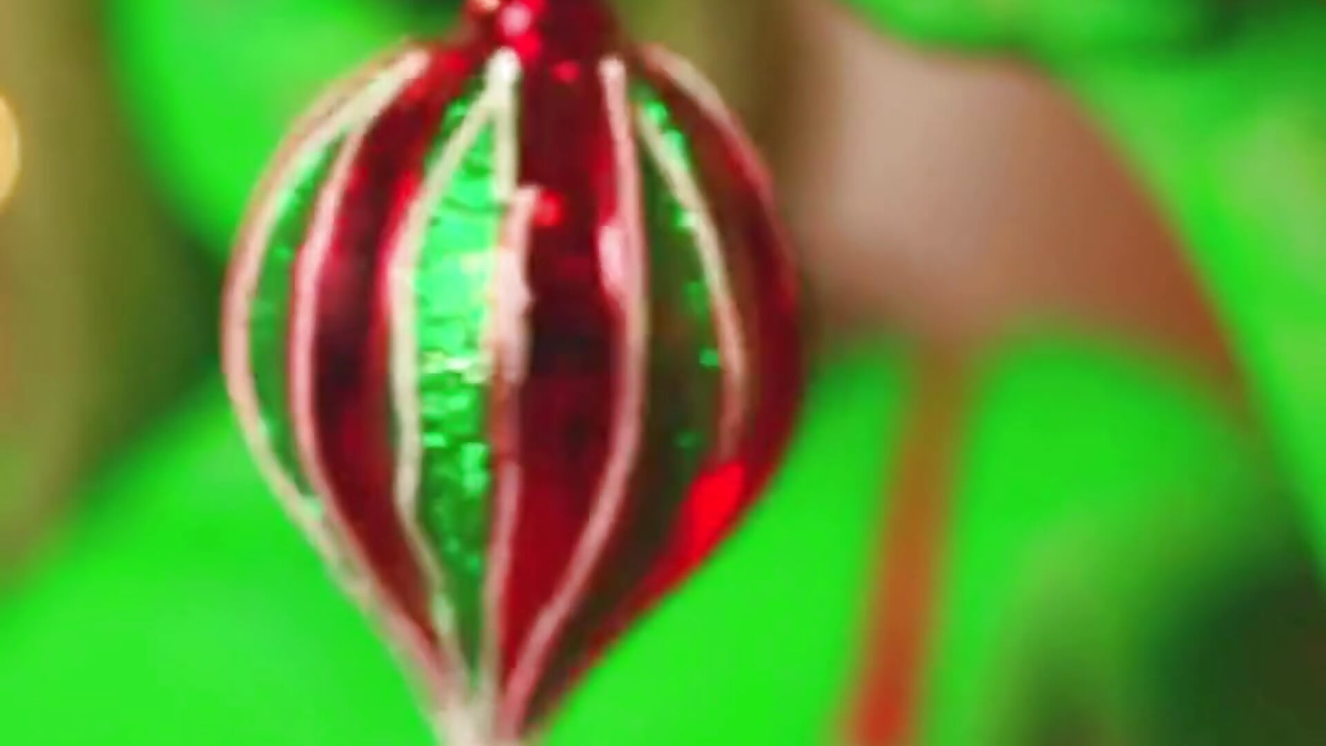 Christmas with Grinch! 🎄 - video by AmbarHills_1 cam model