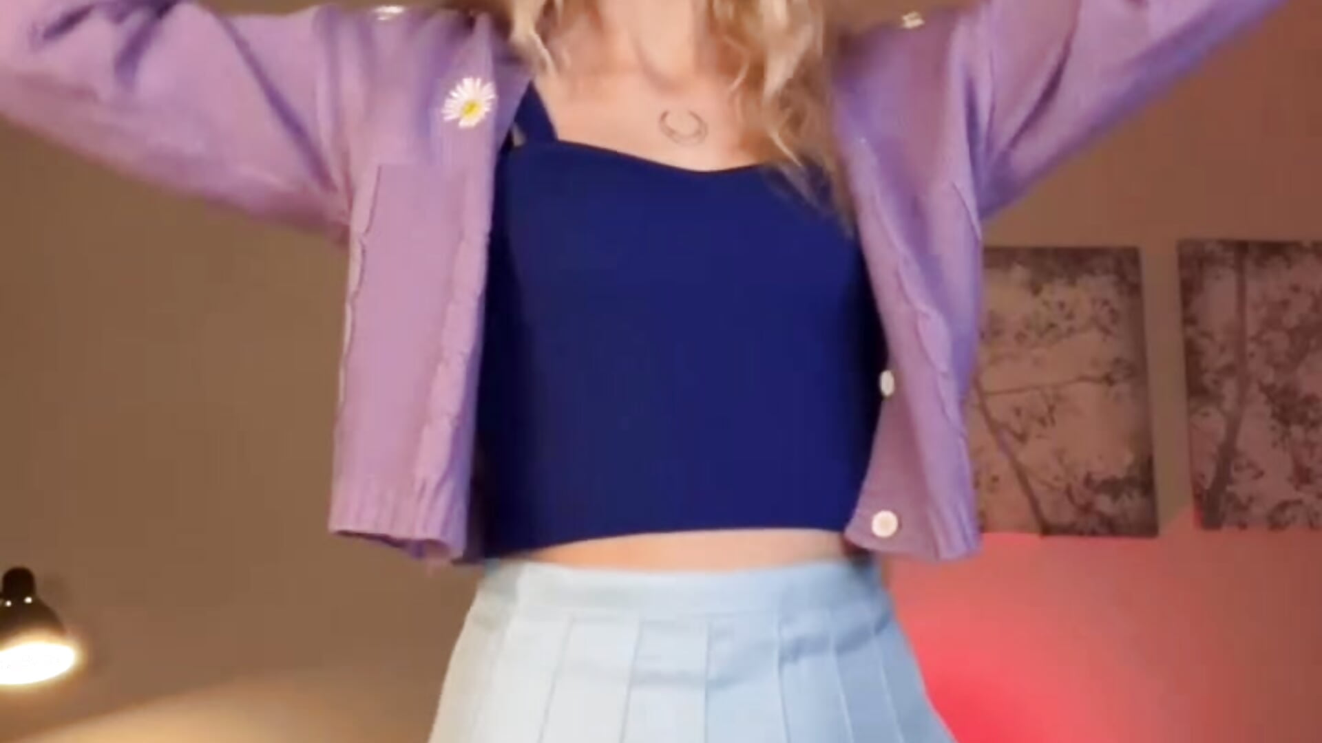 Sexy dance in short skirt 🍓 - video by fiadventure cam model