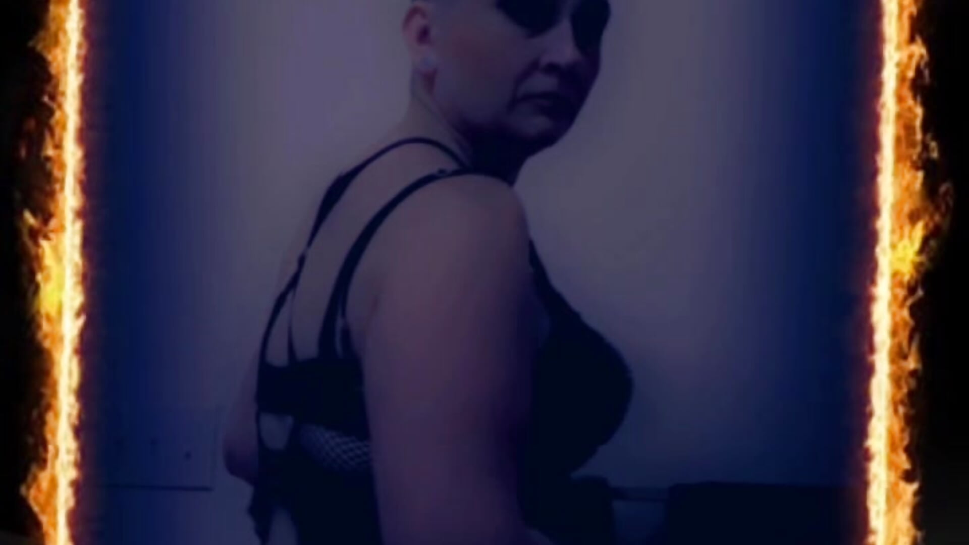 Feeling it - video oleh crimsonrose444
