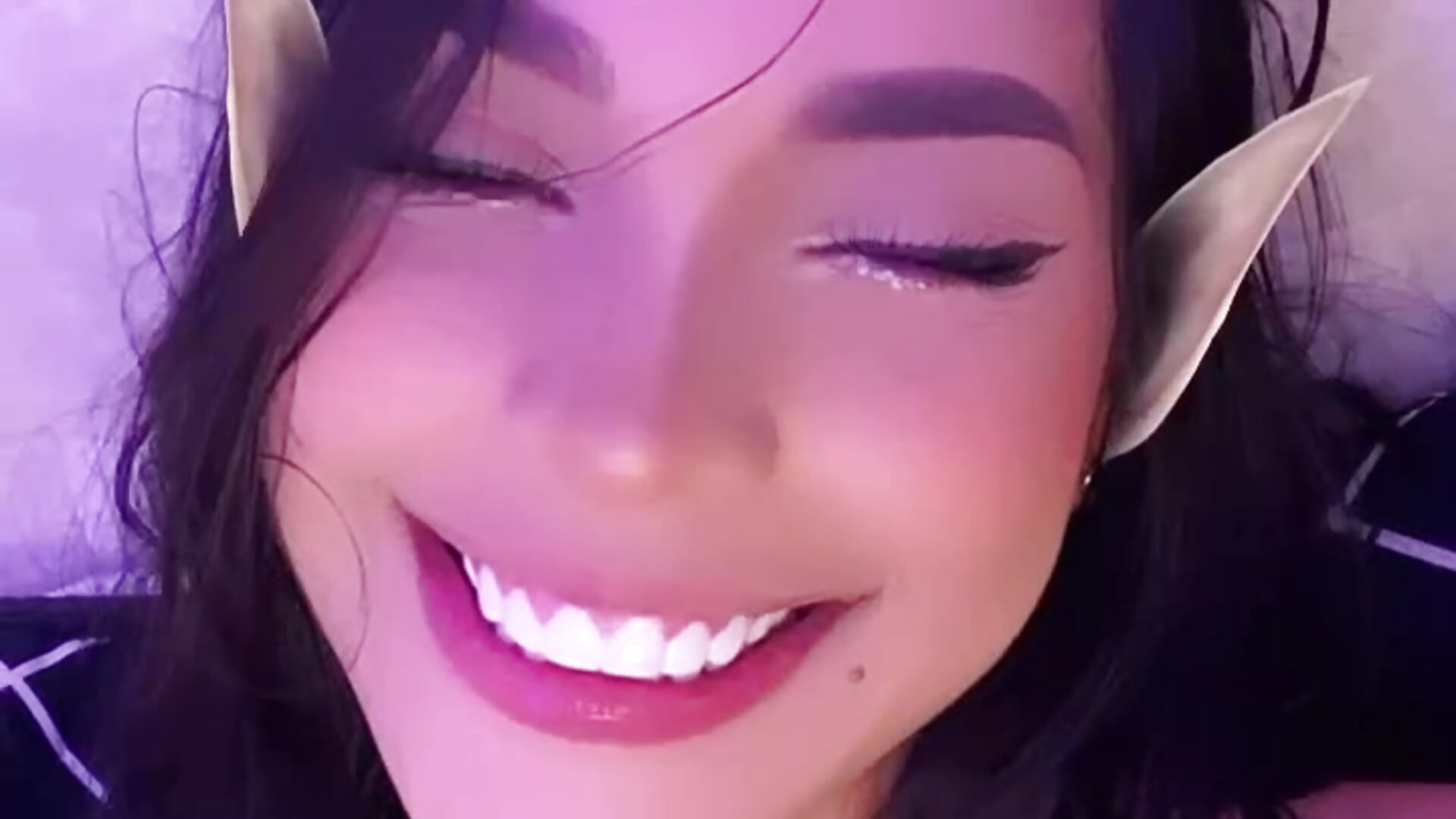 trim,675CCEC5-CAB1-4991-8A7B-2C5399B3AF2C - video by Nicky_rob cam model