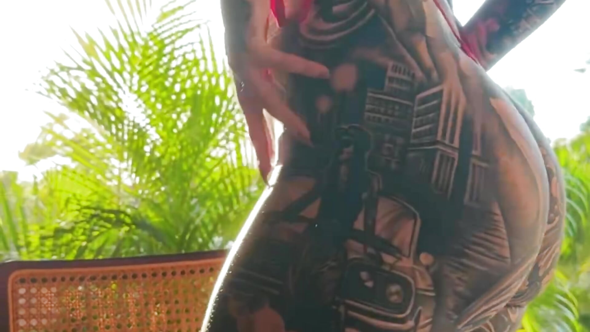 Solo quickie during my shooting - clip cu Inked_lorena model videochat
