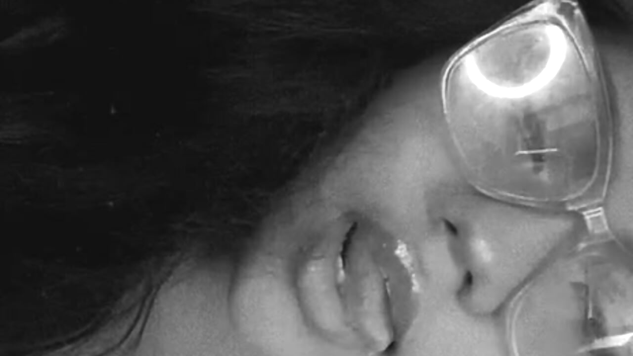 Good afternoon, how was your day? 🌸 - video di Adams_Cloe modella di cam