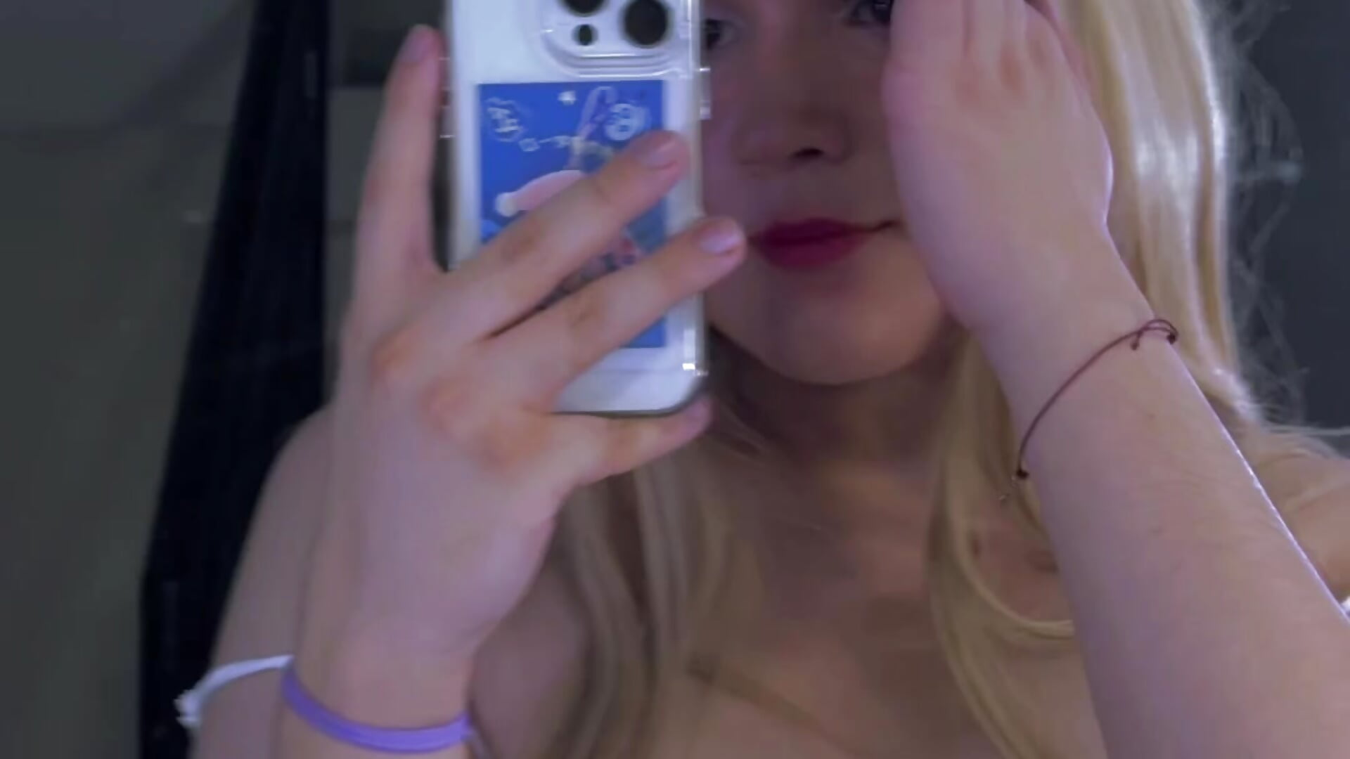 Not everyone gets me… but maybe you’re not just anyone. - vídeo de la modelo de cam Aidan_twink