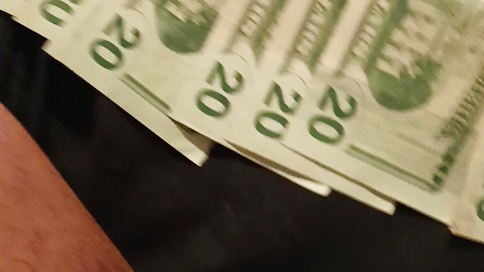 VID_20241018_043954