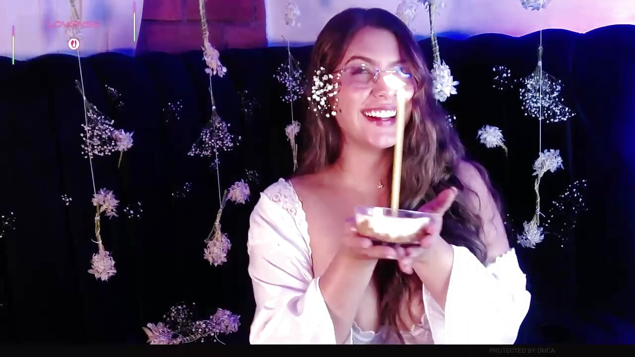 Bday wishes🌟 - video by AspenRuss cam model