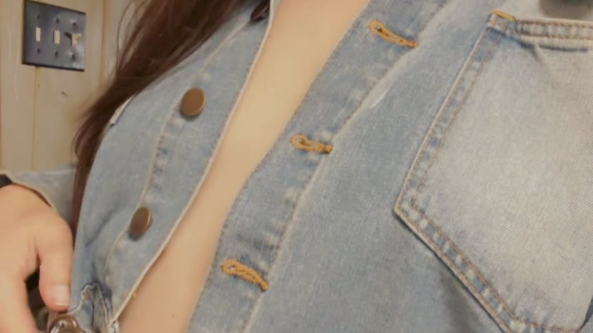 Sneak peak 😈 – видео вебкам-модели snowrillaxxx