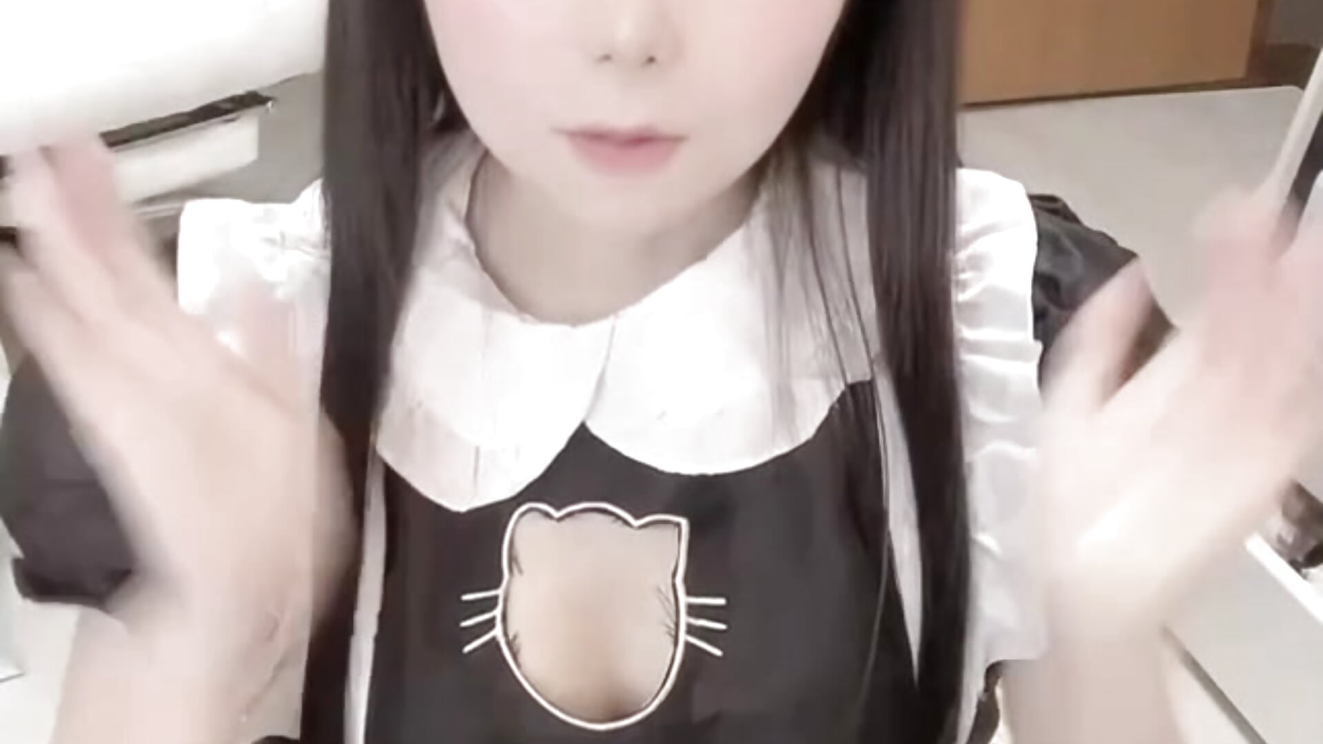 メイド姿でご挨拶🌟