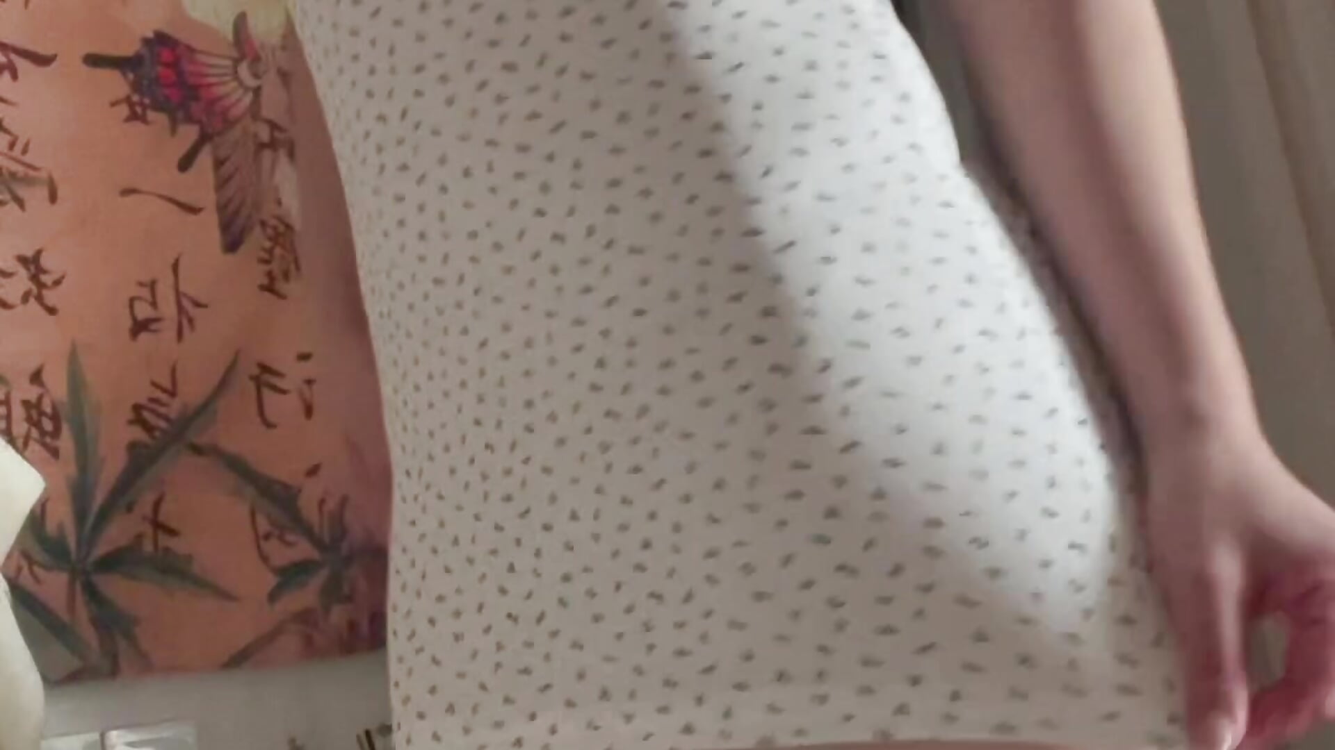 白白嫩嫩滑滑的蜜桃诱惑哥哥犯罪 - Gersddb 캠 모델의 동 영상