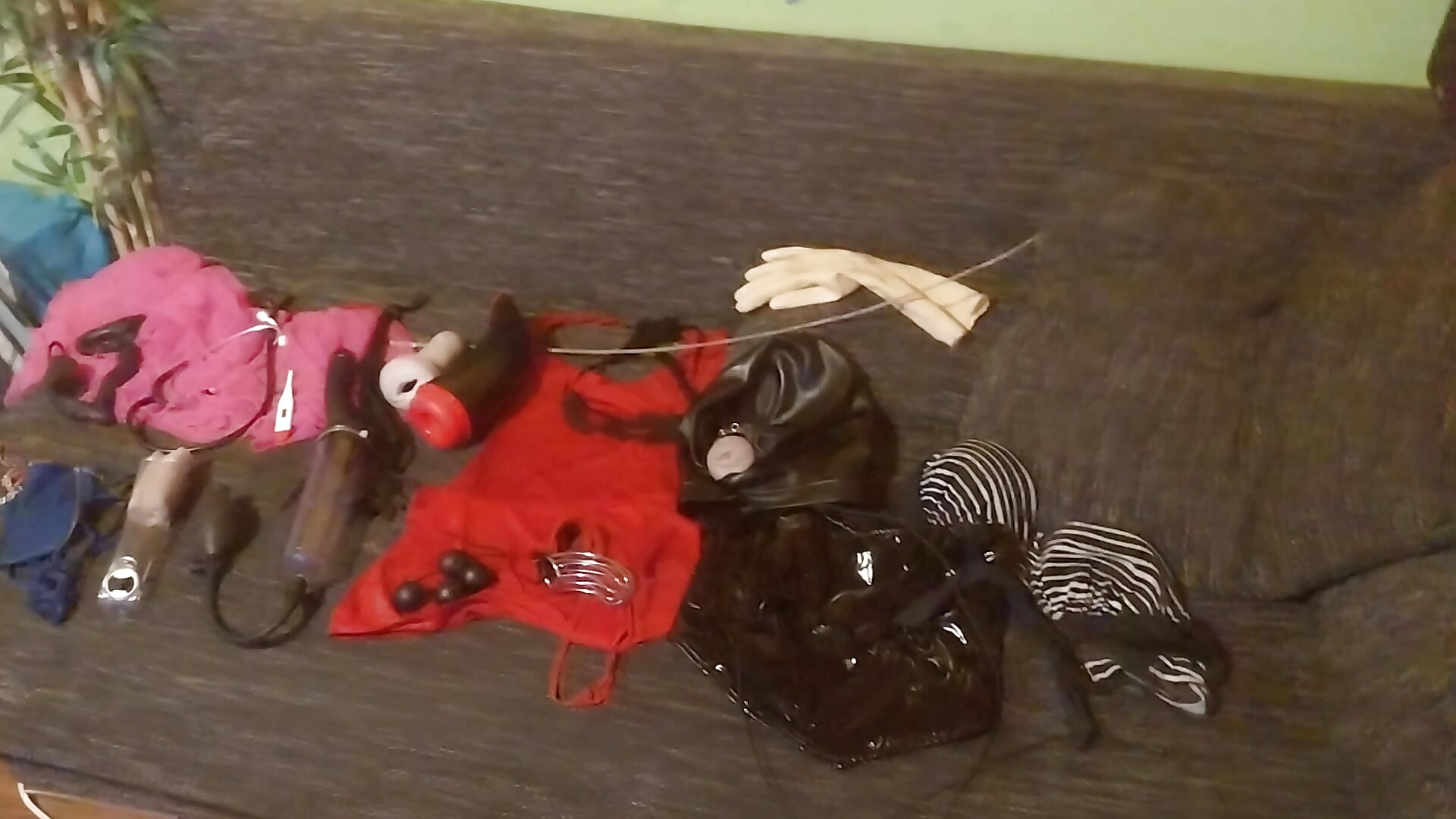 20240616_025154[1] – video modela na kameri lenna40