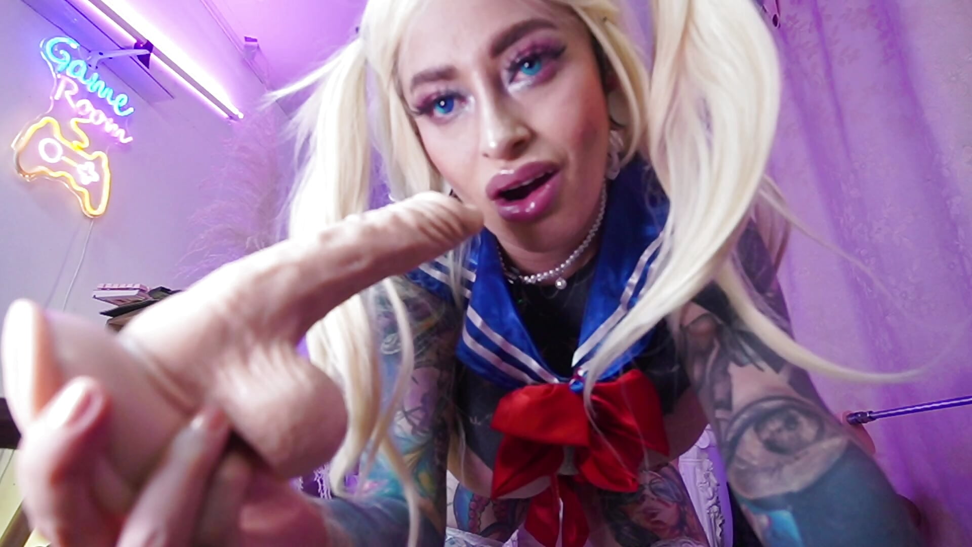 10 min Sailor moon Deepthroath sloopy, cum,squirt and anal
