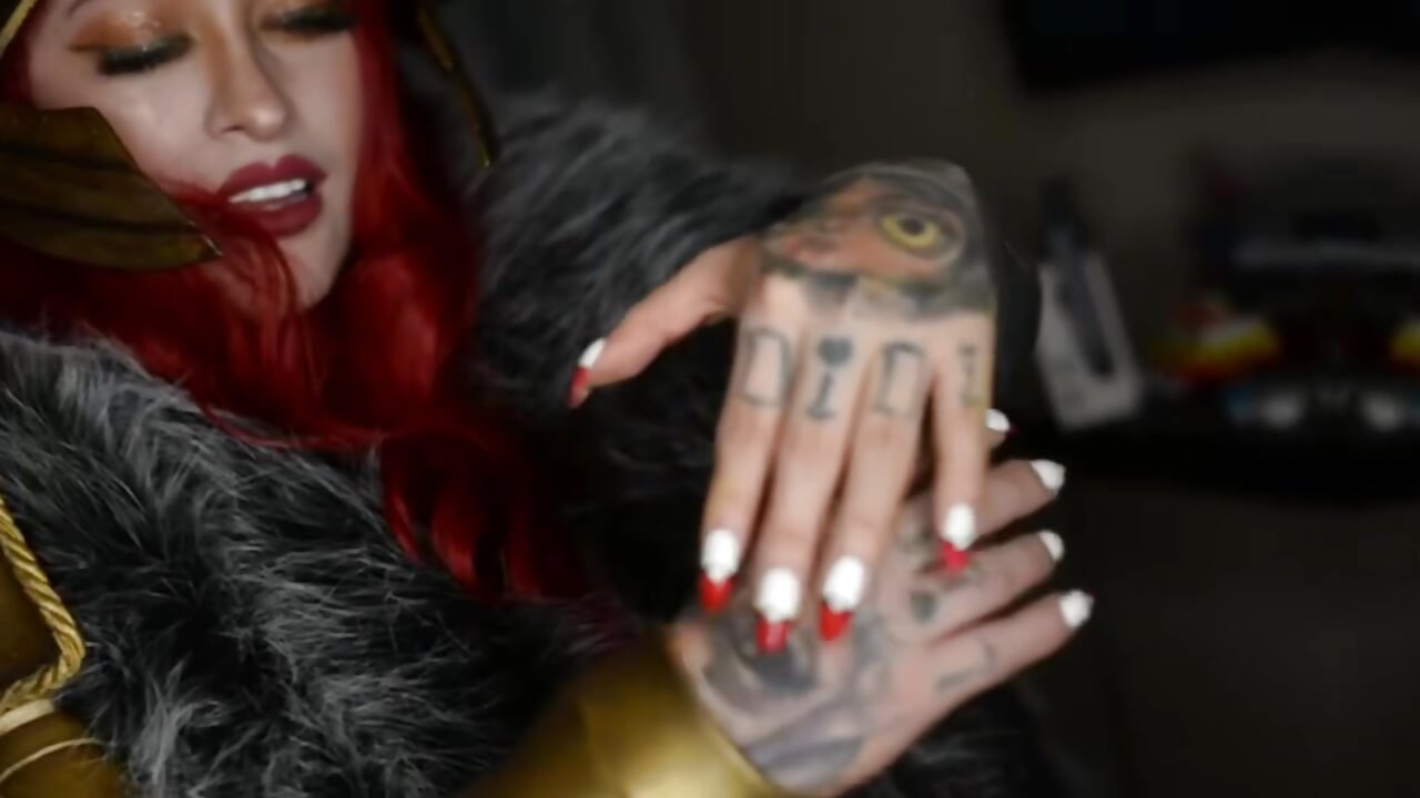 Malenia Elden Ring - video by angelacianuro_ cam model