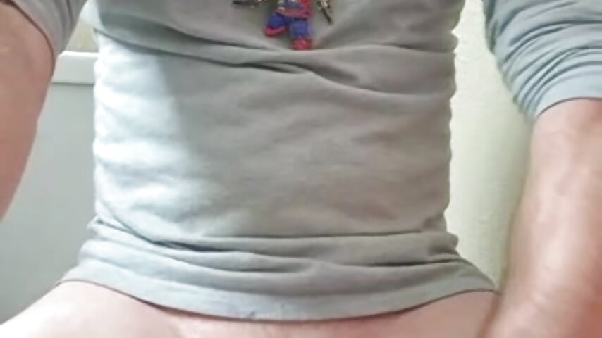 [12 Jan 09:54] Public Show - video by bigdickdaddy2184 cam model