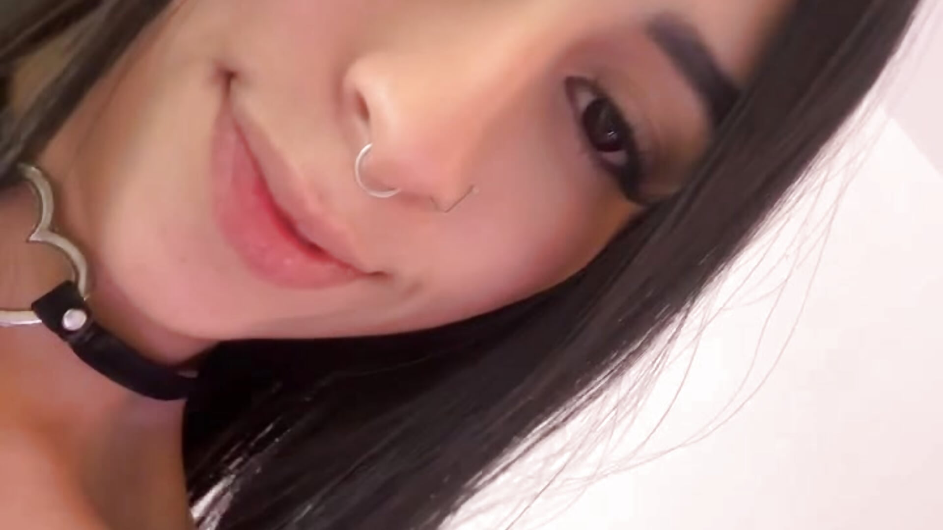 In love with my new room - video by Lilithfosterr cam model