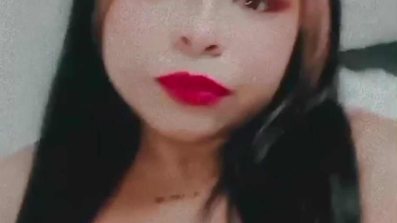 <3