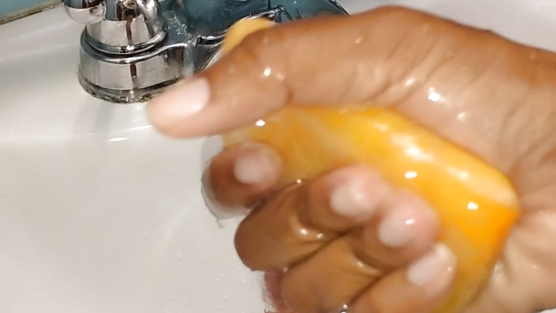 Washing my Dildo - video by madamsensuale cam model