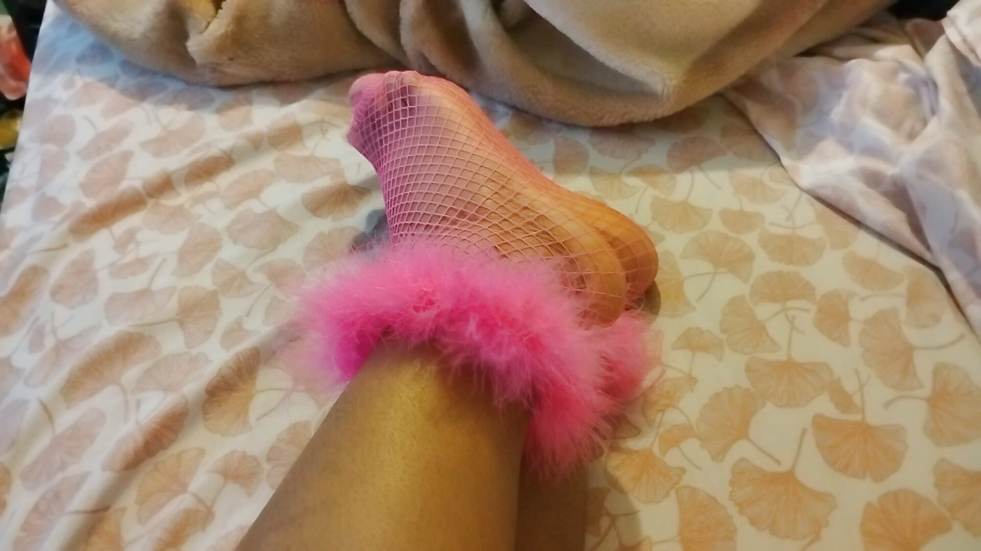 Feet Tease - วิดีโอโดย jsuncensored โมเดลแคม