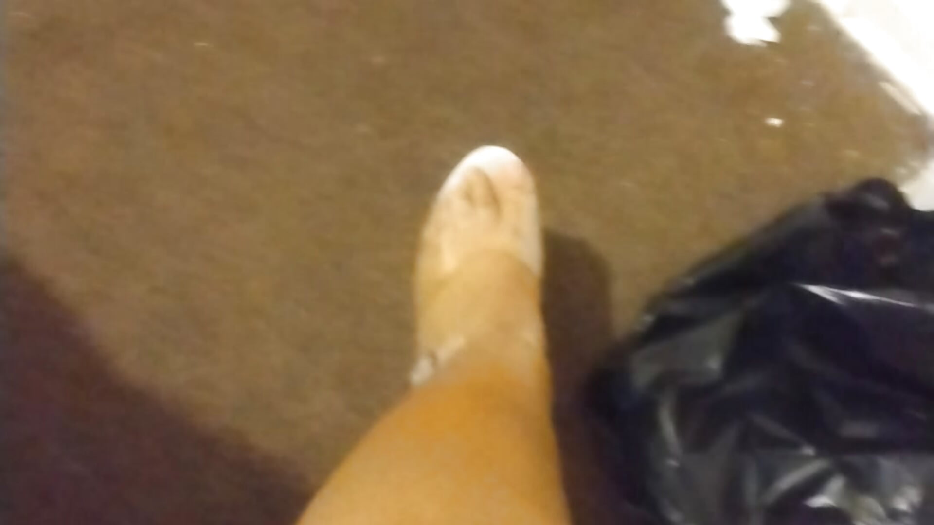 Quick Walk in my Heels - βίντεο μοντέλου jsdeliversuncensored