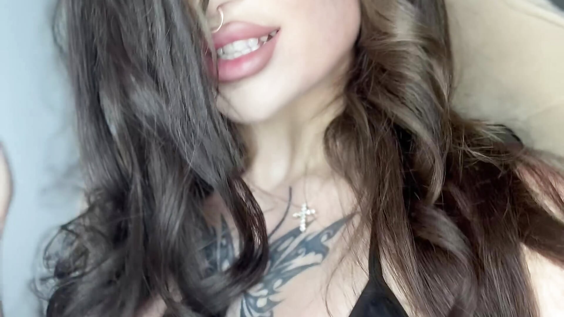🔥natural girl or sex doll?🔥 – video od webkamerové modelky MarlynRobertsen