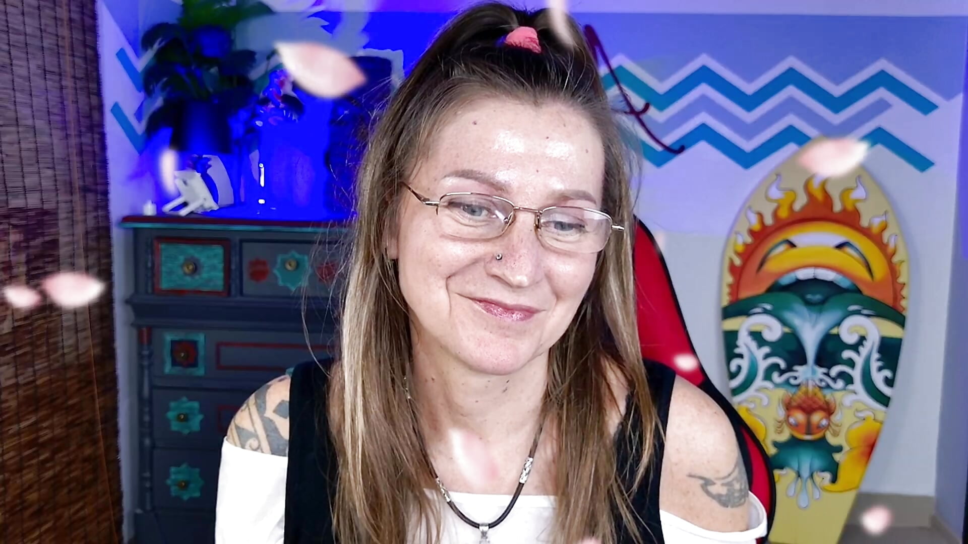 mood, it is always very important to set the right mood for the day - video by FridaTander cam model