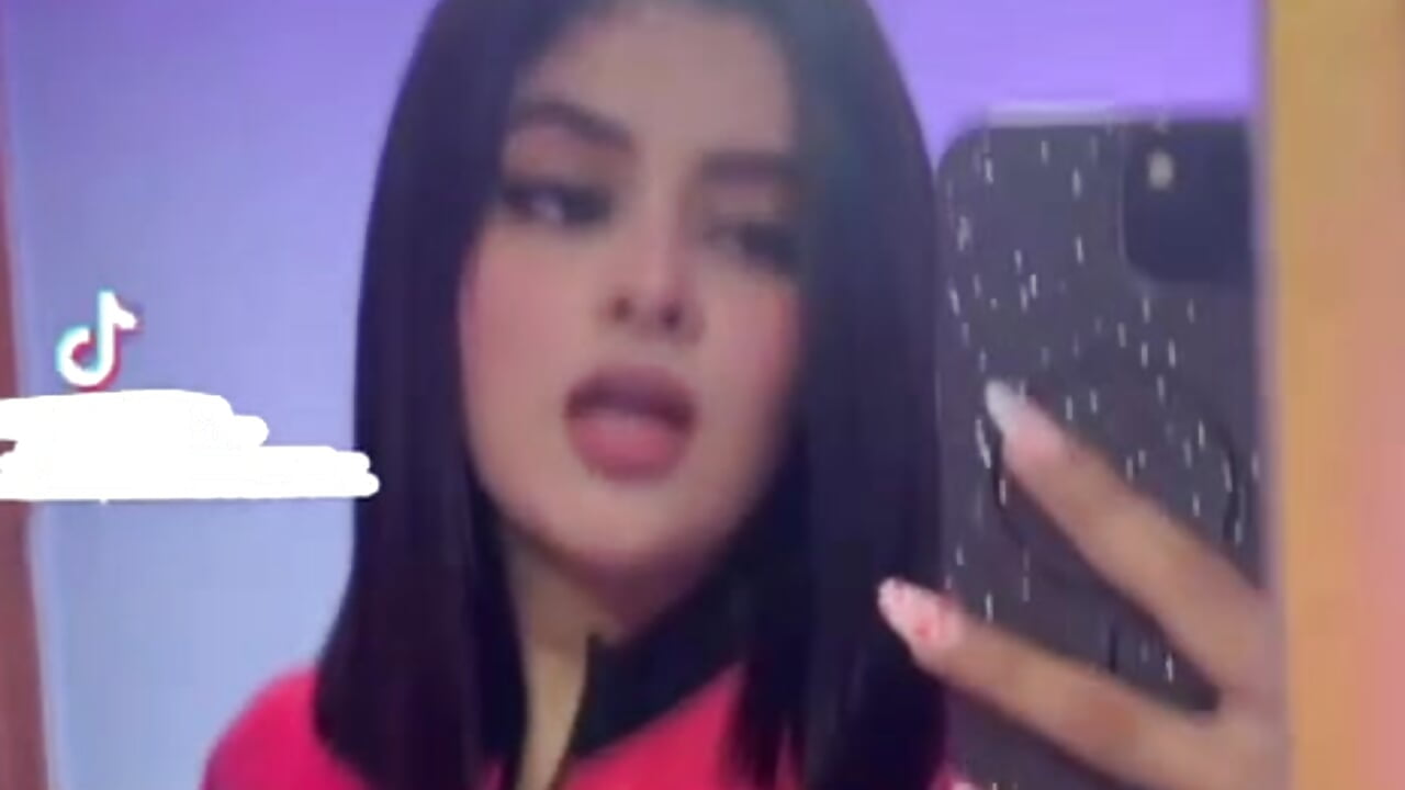 I am your favorite superhero 😘 - vidéo du modèle de showcams Elizabeth_VonSweet