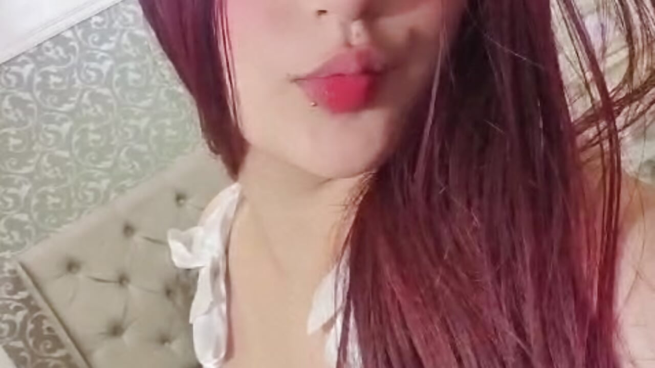 kisses - video by Sami_Russel cam model