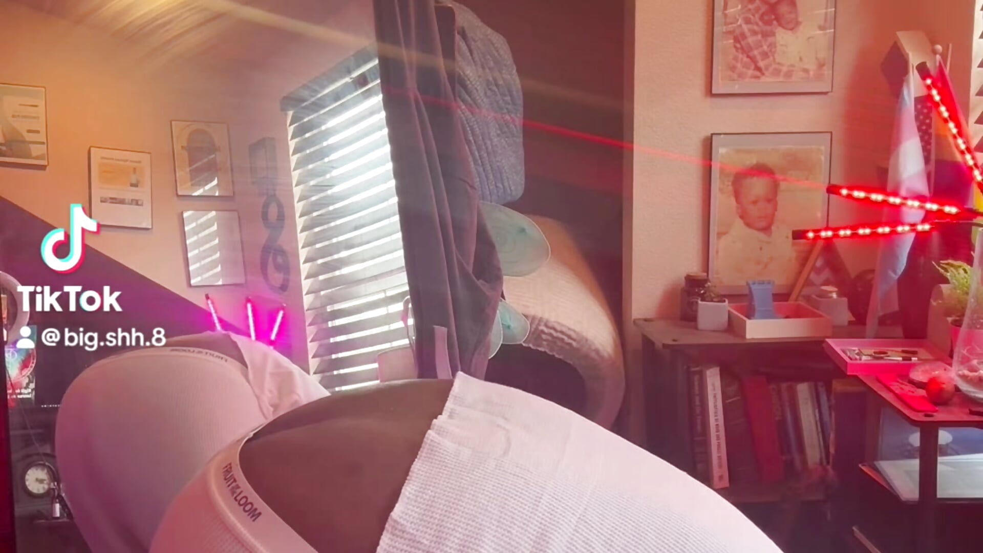 BIGSHH8.COM - video by bigshh8 cam model