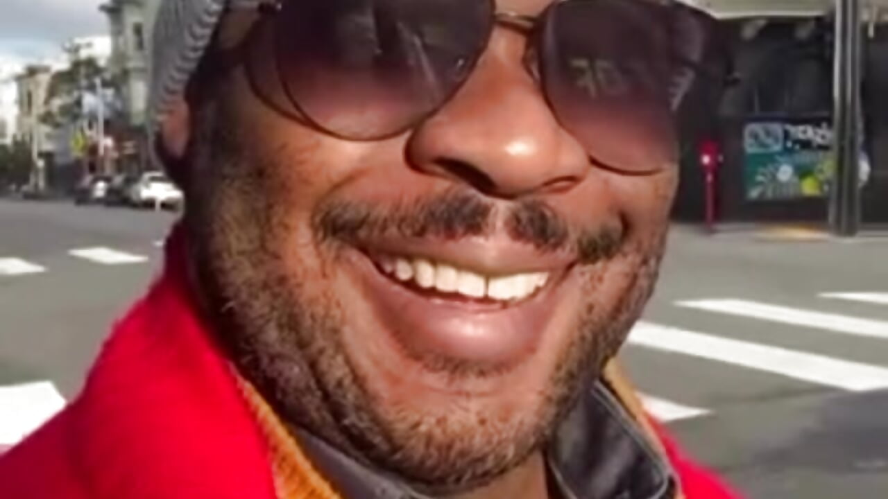 BIGSHH8.COM - video by bigshh8 cam model