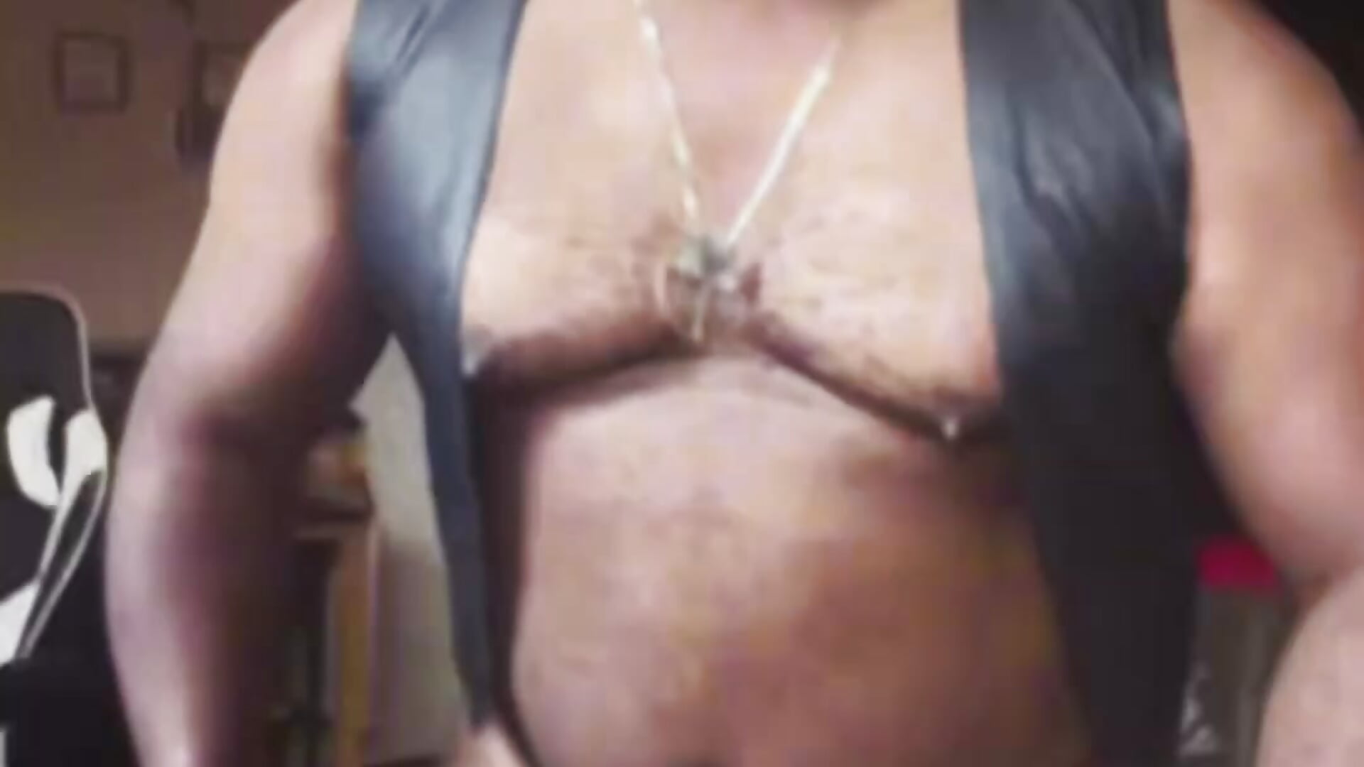 BIGSHH8.COM - video by bigshh8 cam model