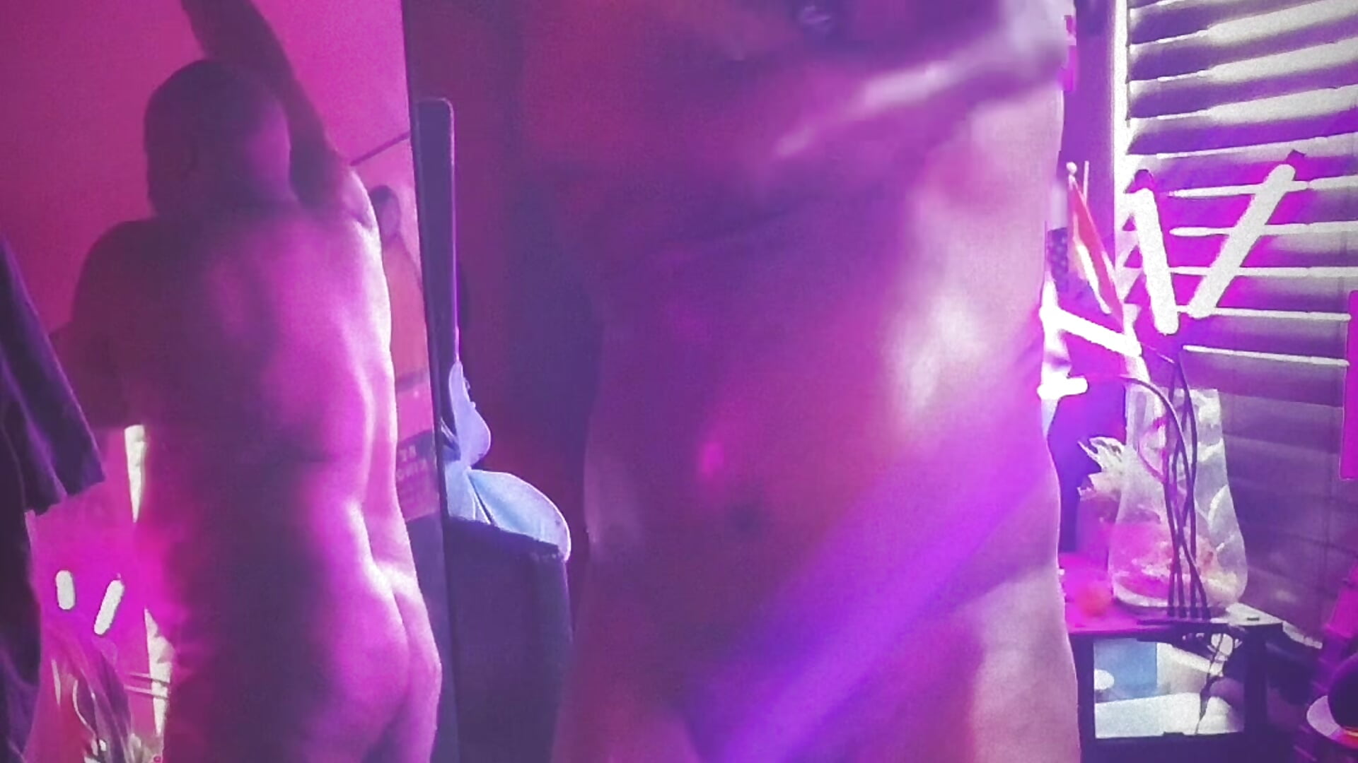 BIGSHH8.COM — filmik bigshh8, modela(-lki) na kamerkach