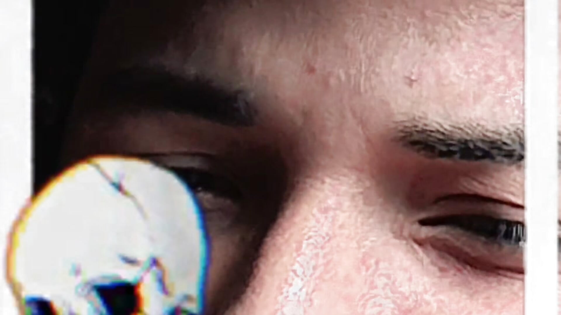 VID_100850312_004644_391 - video av Colhageno2002 cam model