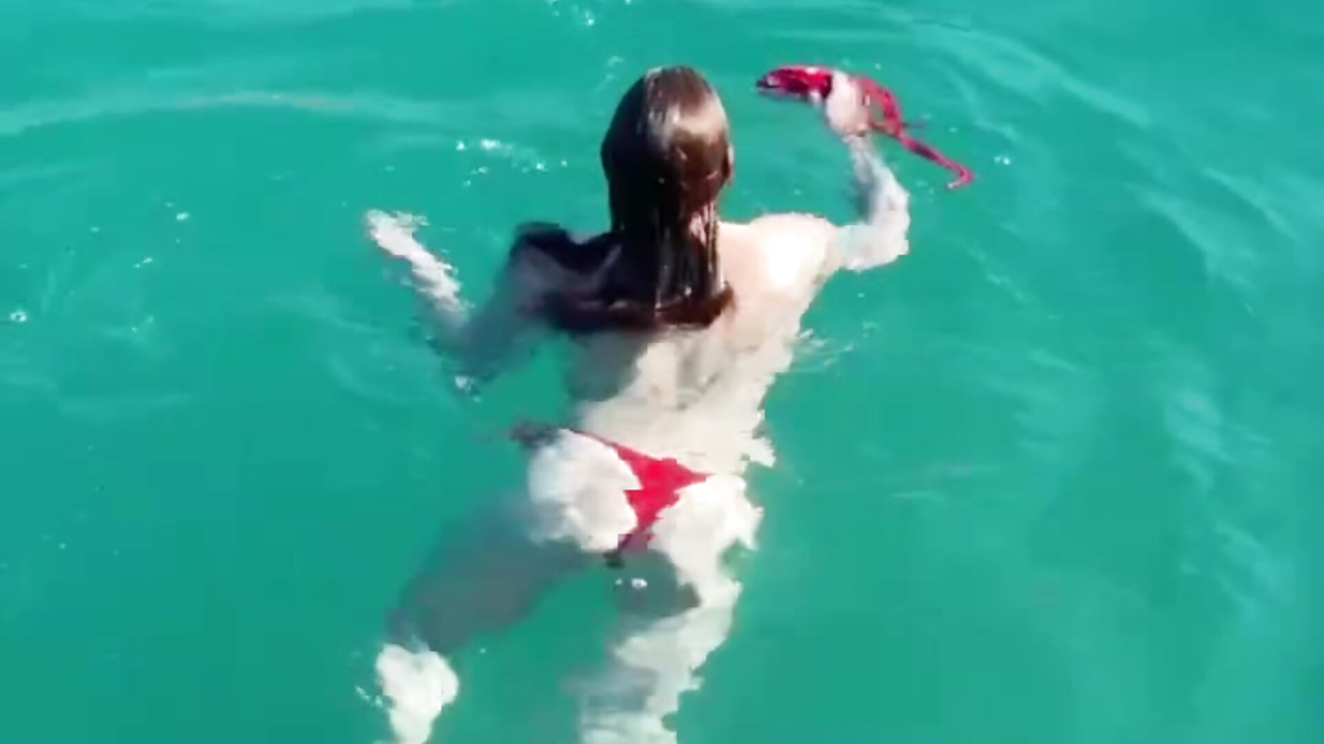I want to go to the sea again!! - video của người mẫu cam Liv_Fay