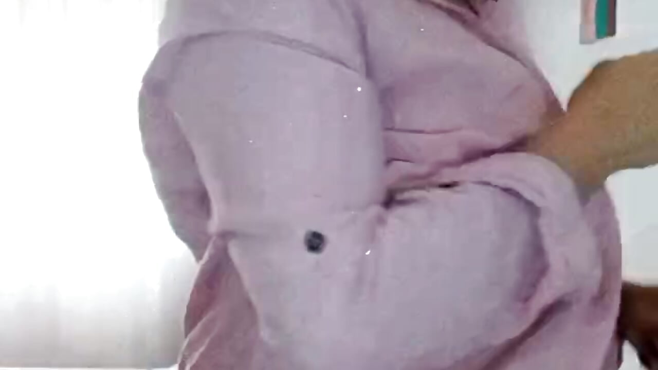 1000427932 - วิดีโอโดย Lagrin โมเดลแคม