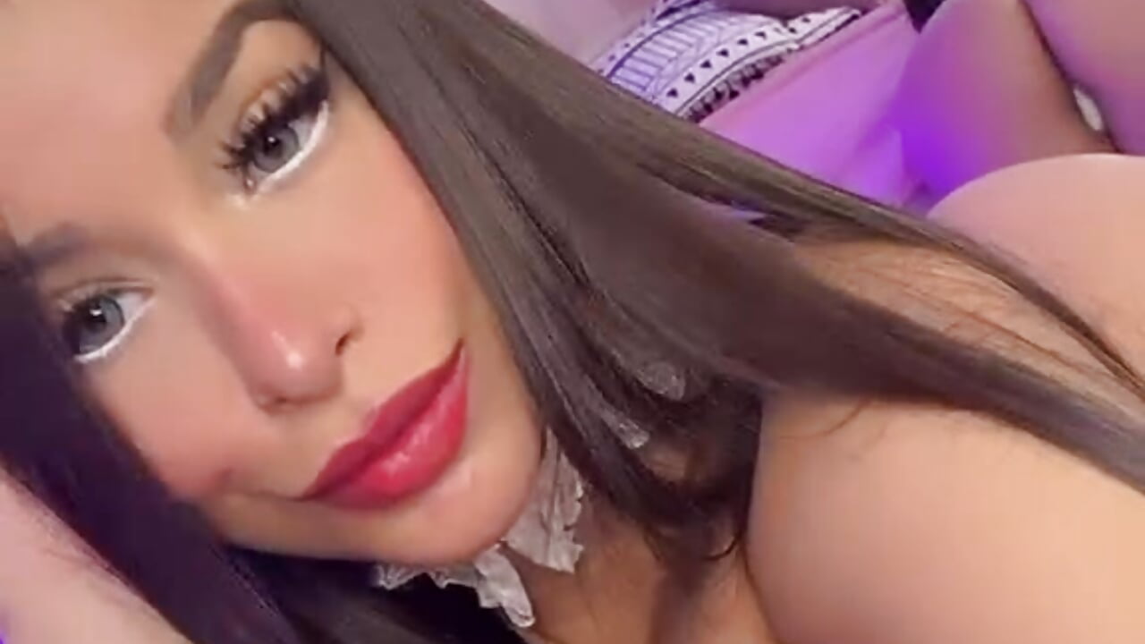 bounce ass my favorite nurse - video by Iara_Smith1 cam model