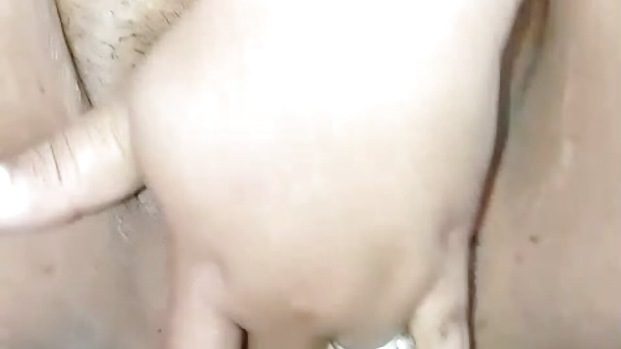 PLAYS WITH THE CUM IN HER PUSSY   💦🦪 — filmik Boycuriousxxx, modela(-lki) na kamerkach